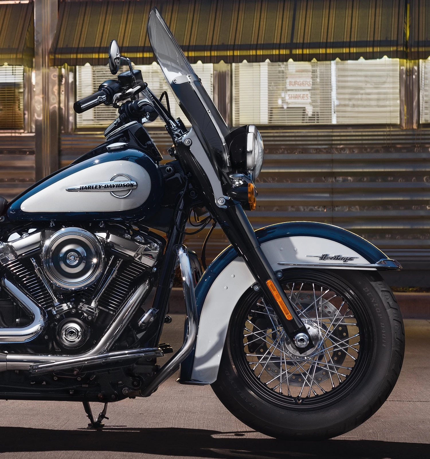 Harley Davidson Front Axle Nut Cover Kit Willie G Skull Chrome – Bild 3