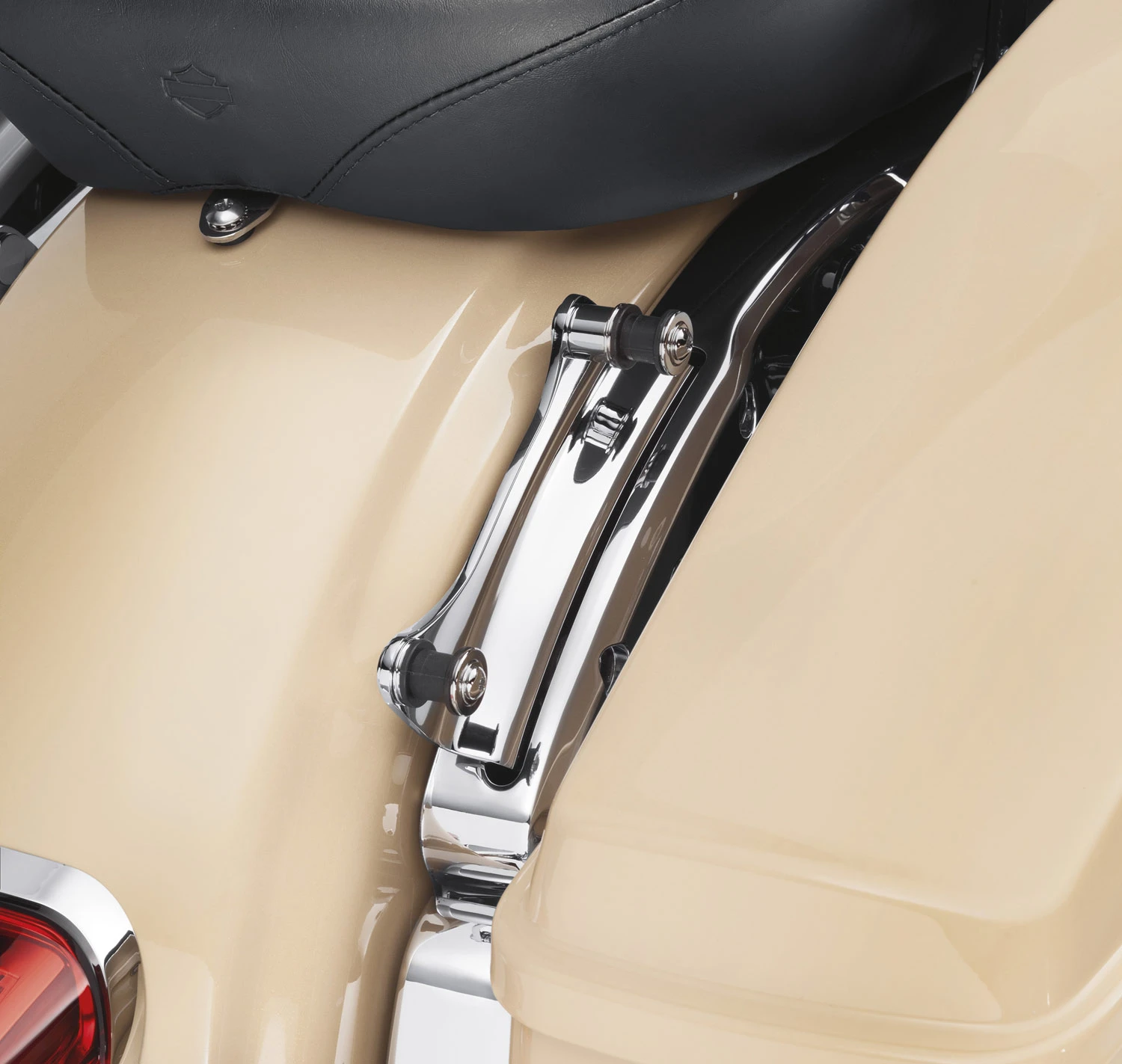 Harley Davidson 4-Point Docking Hardware Kit Chrome – Bild 3