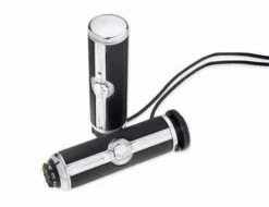 Harley Davidson Hand Grips Willie G. Skull Heated